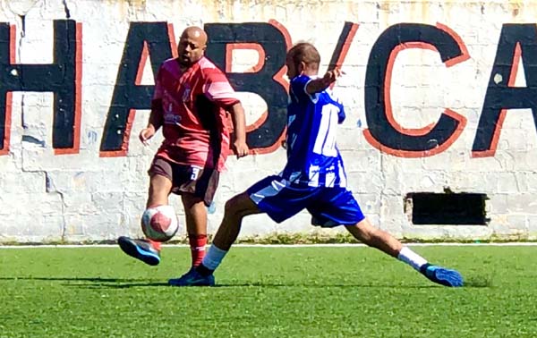 100 Fôlego F7 vence na Liga de Quebrada.
