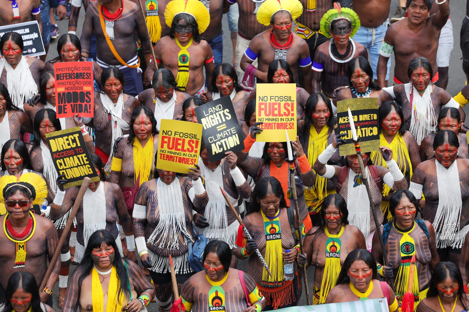 Marcha dos Povos Indígenas leva milhares às ruas em defesa dos direitos e territórios tradicionais