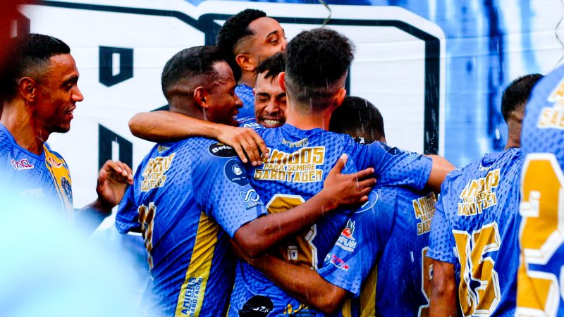 Amigos Para Sempre vence Santana FC com show de Iguinho no CDC Santa Amélia