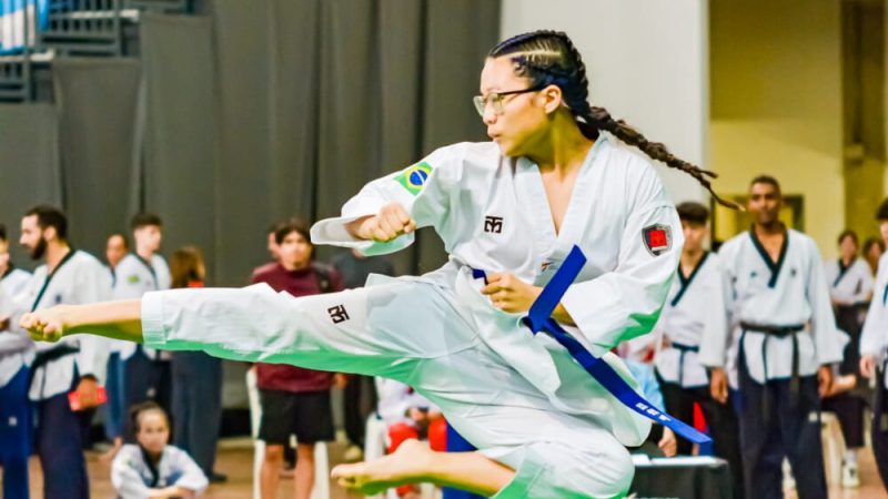 Letícia Mei Yazawa leva o nome de Mogi das Cruzes ao topo do taekwondo nacional