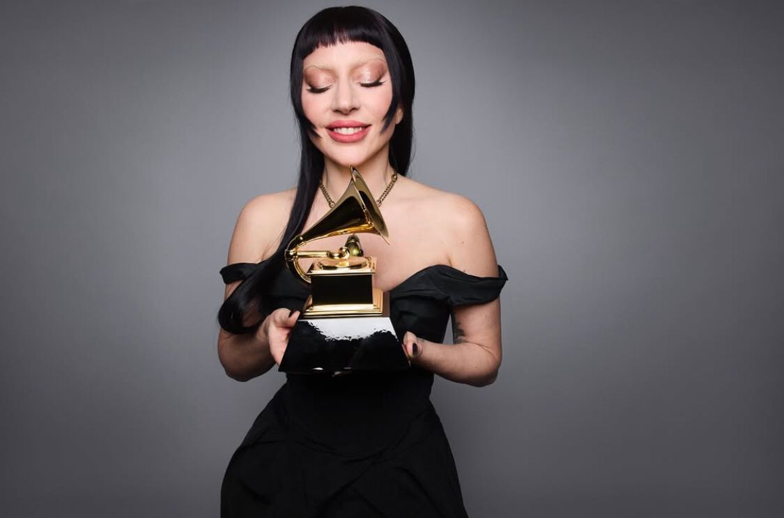 Lady Gaga fará show histórico gratuito em Copacabana neste sábado