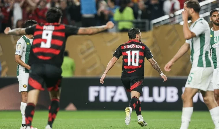 Flamengo estreia com vitória no Mundial de Clubes 2025