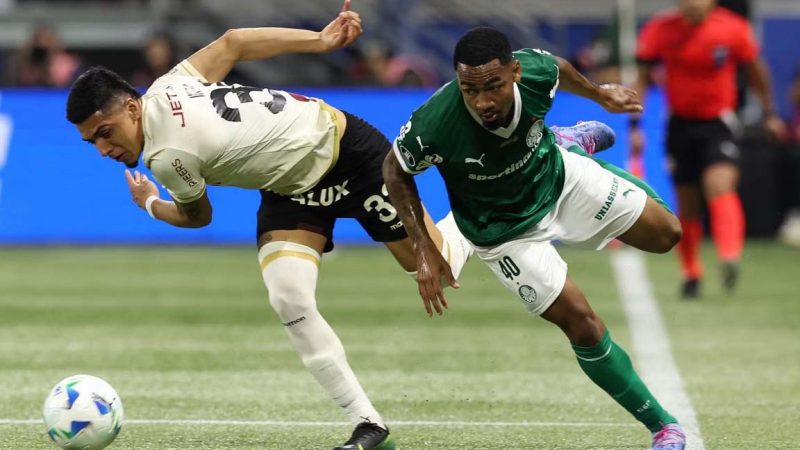 PALMEIRAS EMPATA COM UNIVERSITARIO E AVANÇA ÀS QUARTAS DA LIBERTADORES